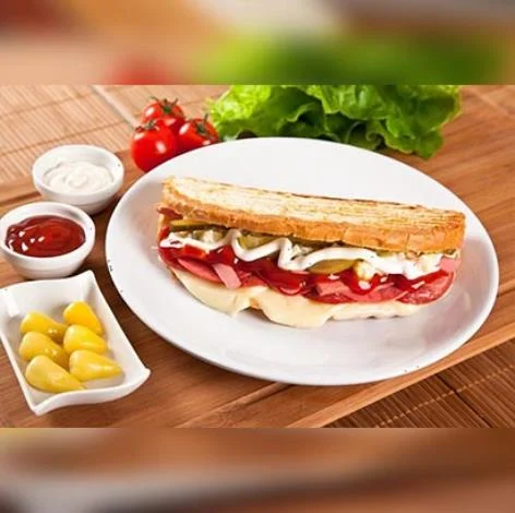 Ayvalık Tost